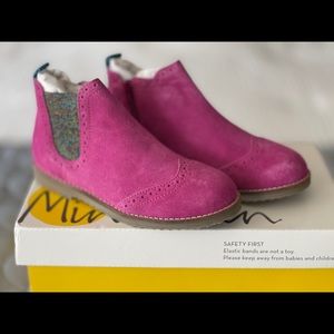 Mini Biden Brand New Girls Chelsea Boots Sz 2.5